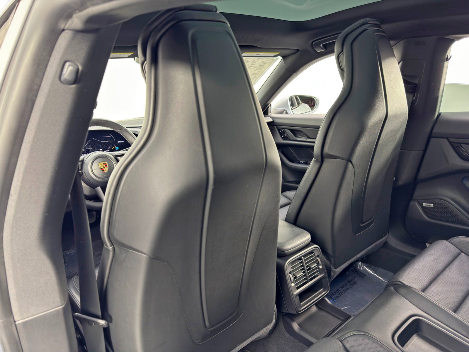 Used 2020 Porsche Taycan 4S w/ Premium Package image 35