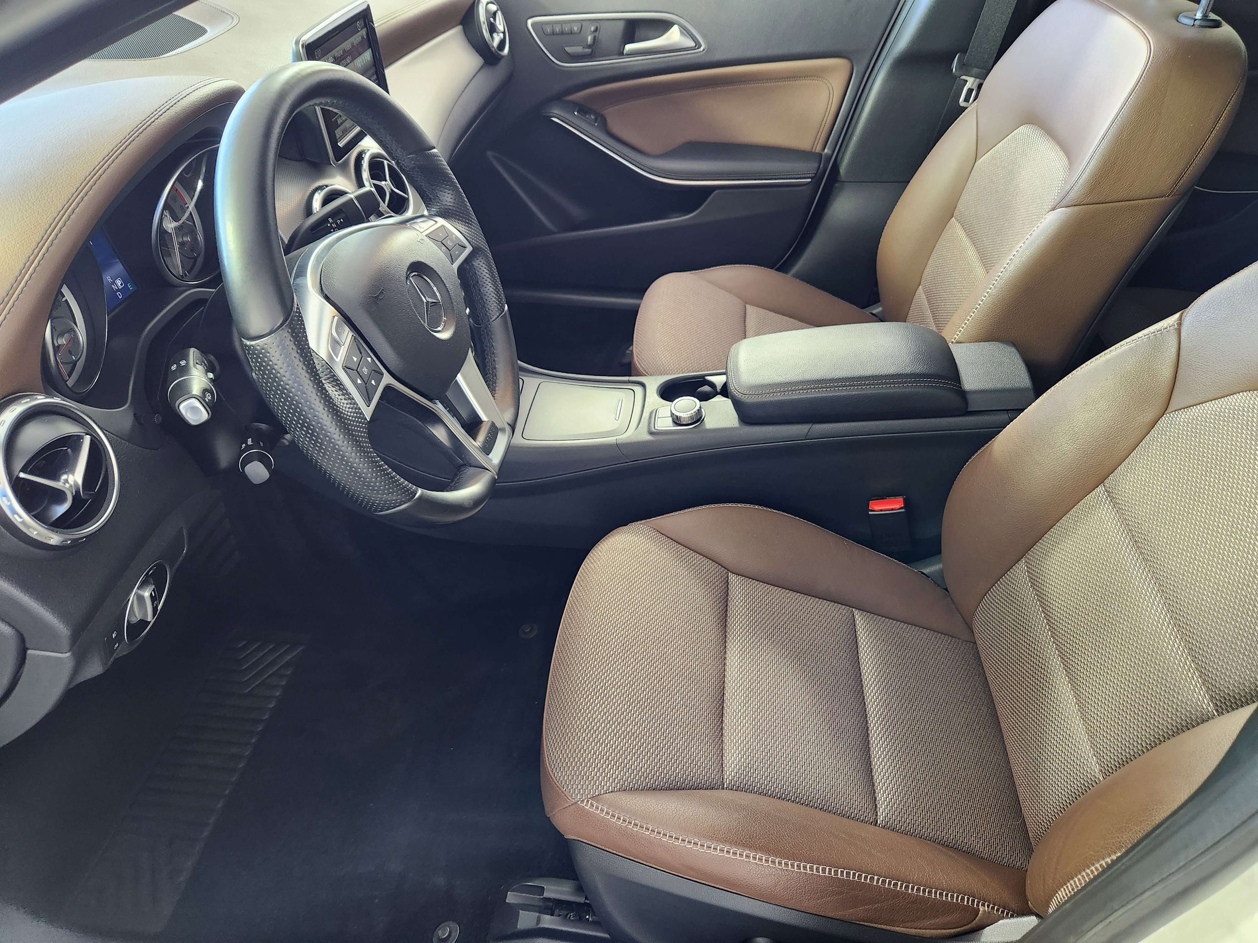 Used 2015 Mercedes-Benz GLA 250 GLA 250 image 11