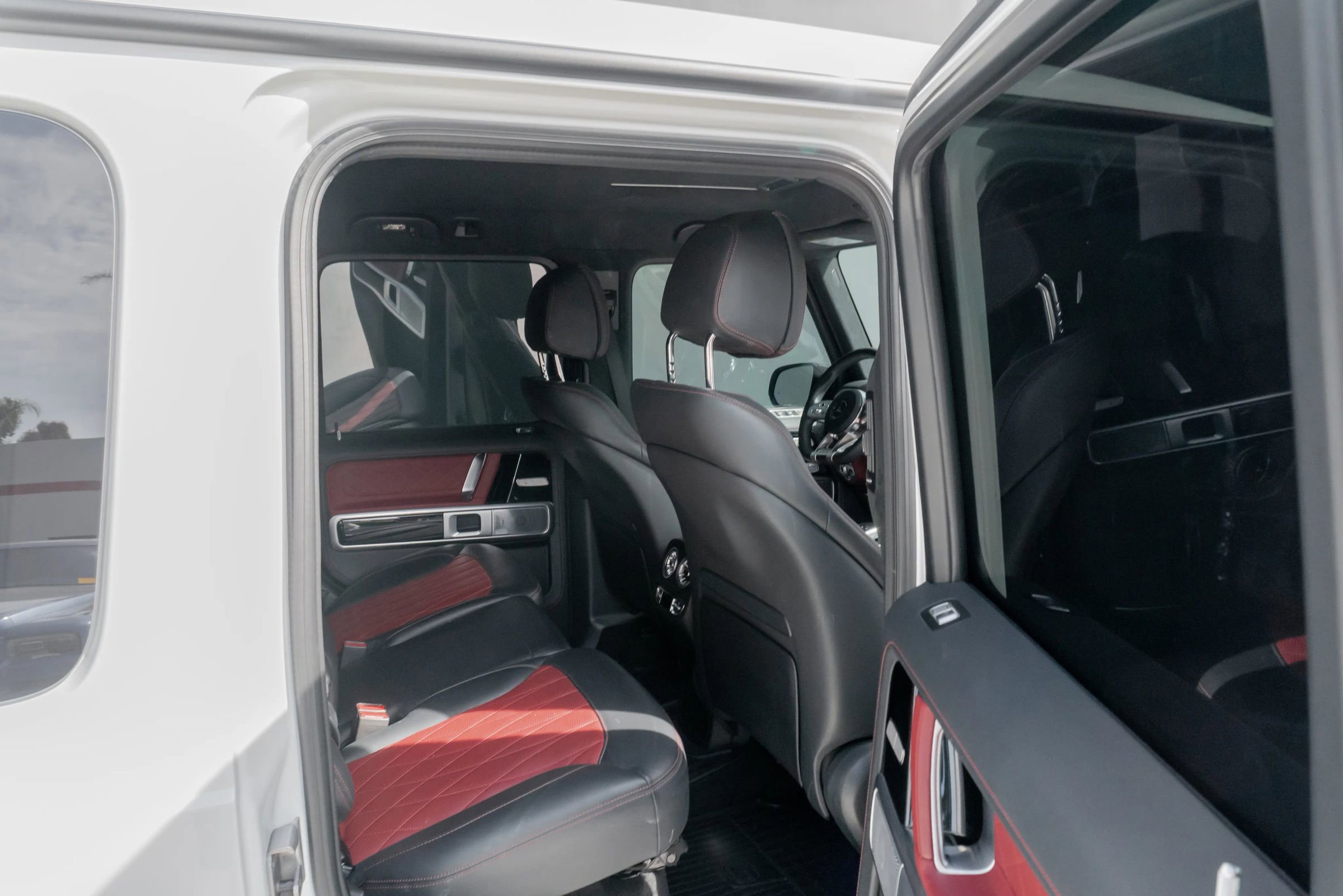 Used 2024 Mercedes-Benz G 63 AMG 4MATIC image 52