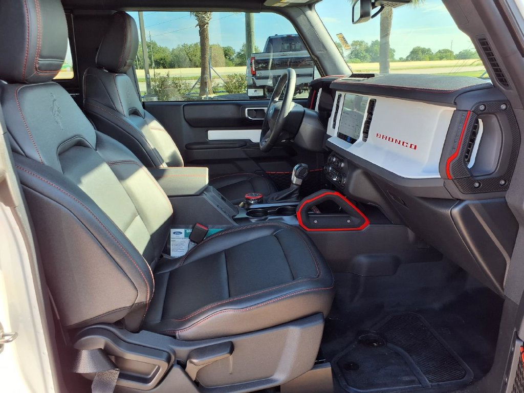 Used 2025 Ford Bronco Stroppe Edition AWD/4WD image 27