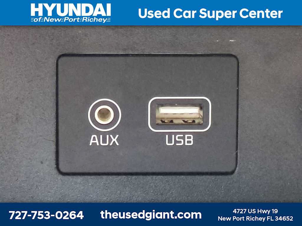 Used 2020 Kia Sedona L FWD image 21