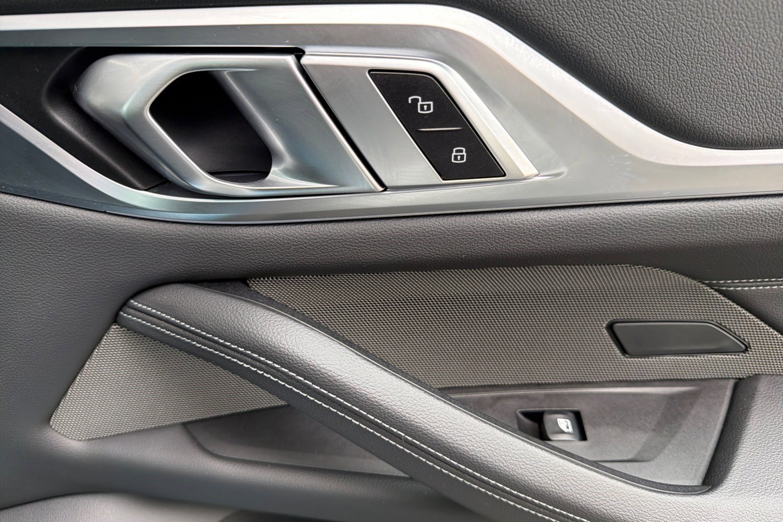 Certified 2023 BMW i4 eDrive40 w/ Premium Package image 21