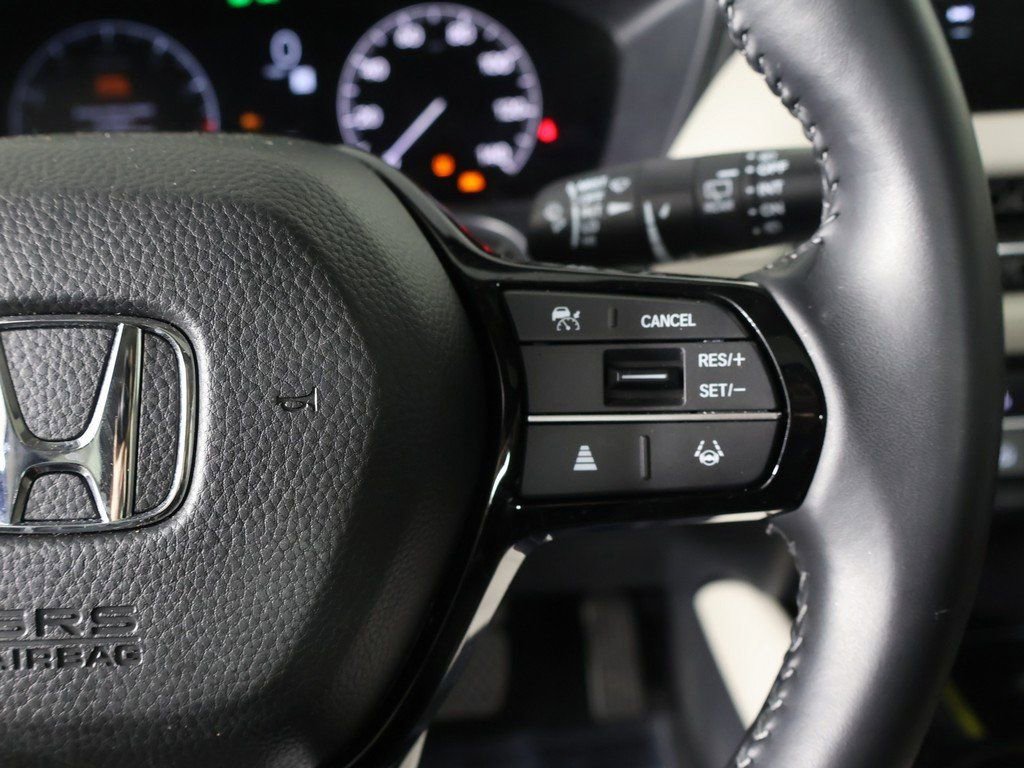 Used 2025 Honda HR-V EX-L image 40