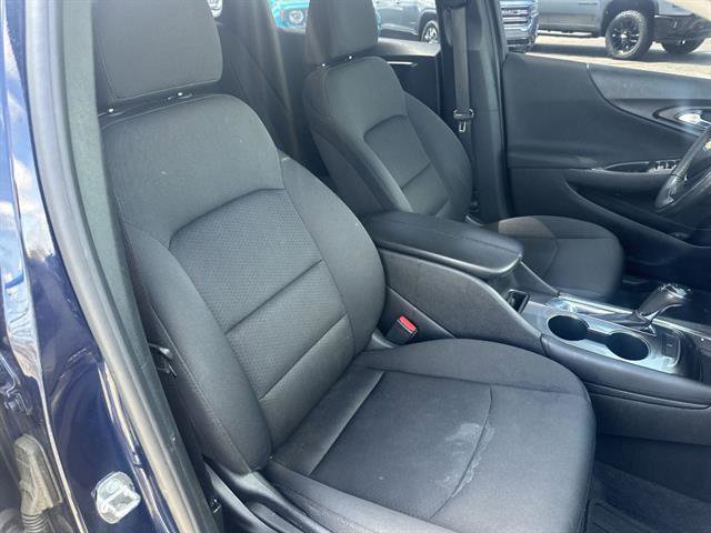 Used 2018 Chevrolet Malibu LT image 44