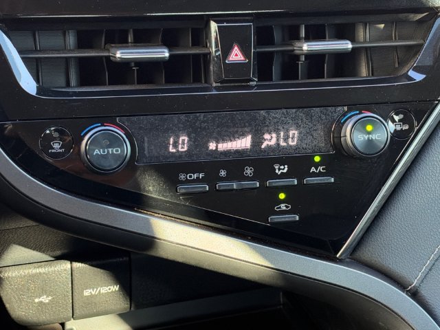 Used 2023 Toyota Camry SE w/ Convenience Package FWD image 23