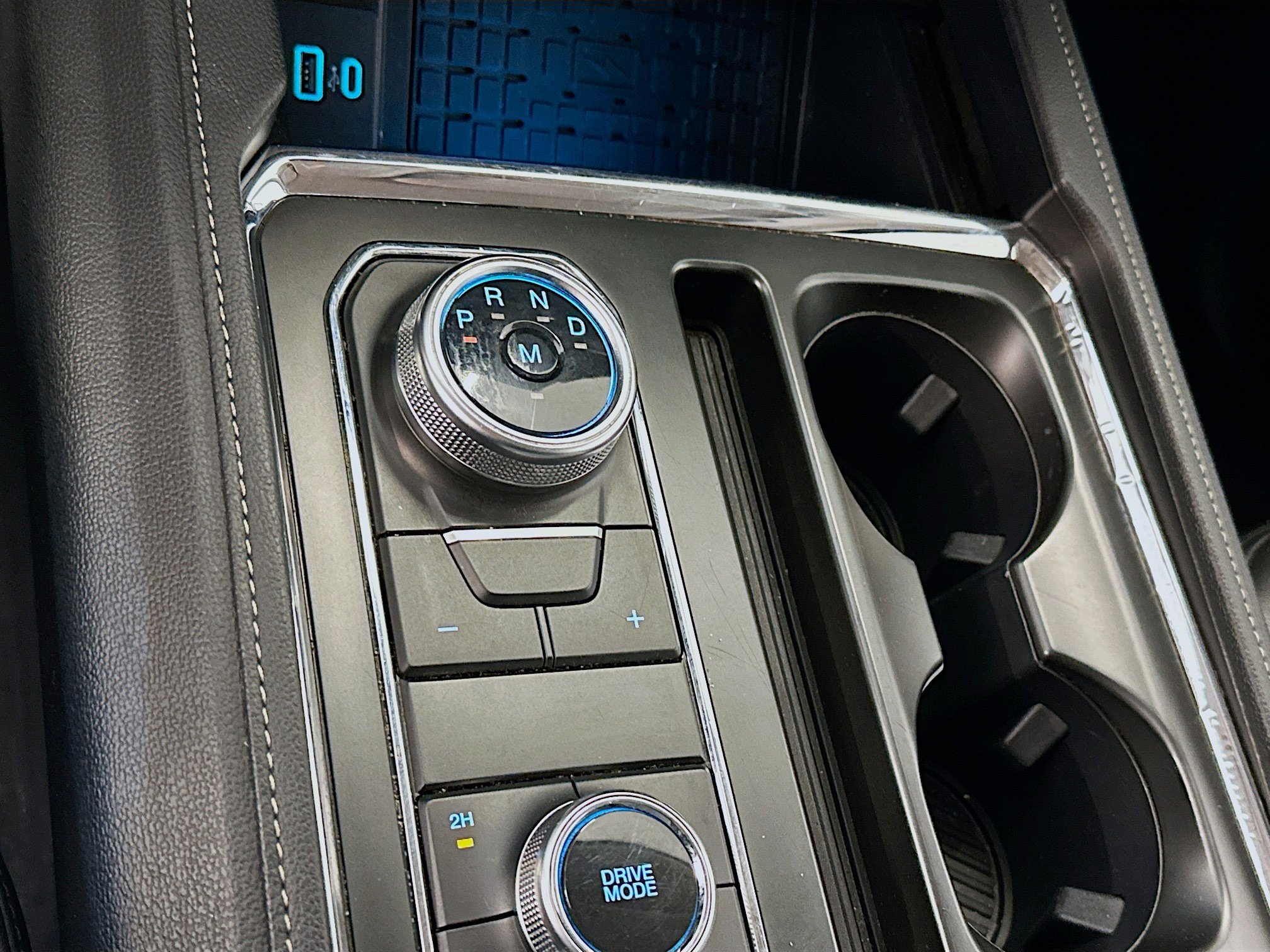 Used 2024 Ford Expedition XLT image 25