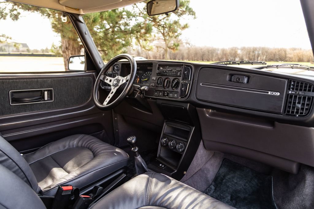 Used 1988 Saab 900 Turbo image 19