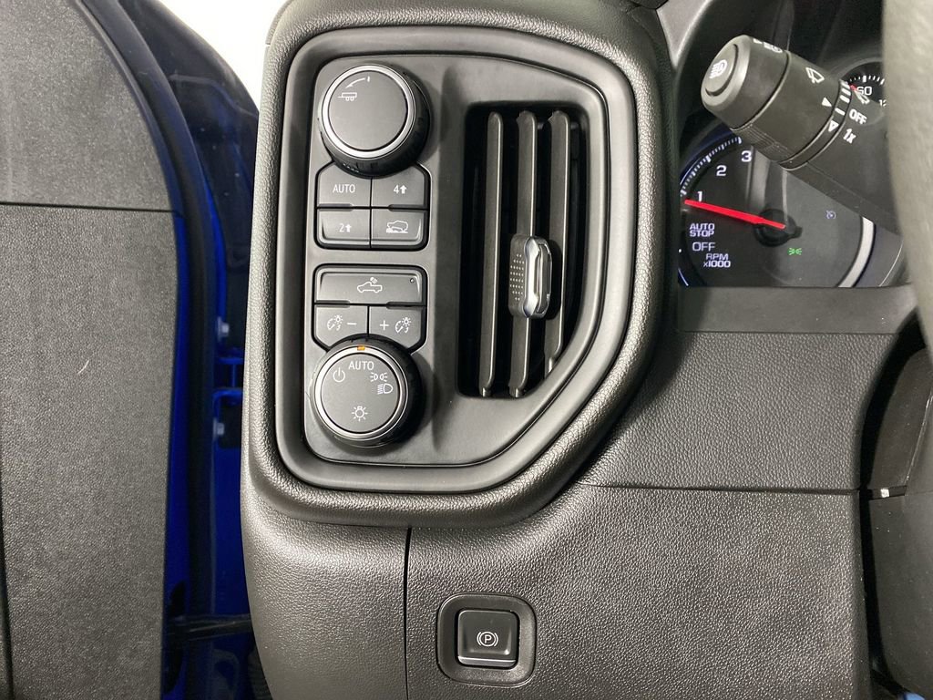 Used 2023 Chevrolet Silverado 1500 Custom w/ LPO, Dark Essentials Package image 20
