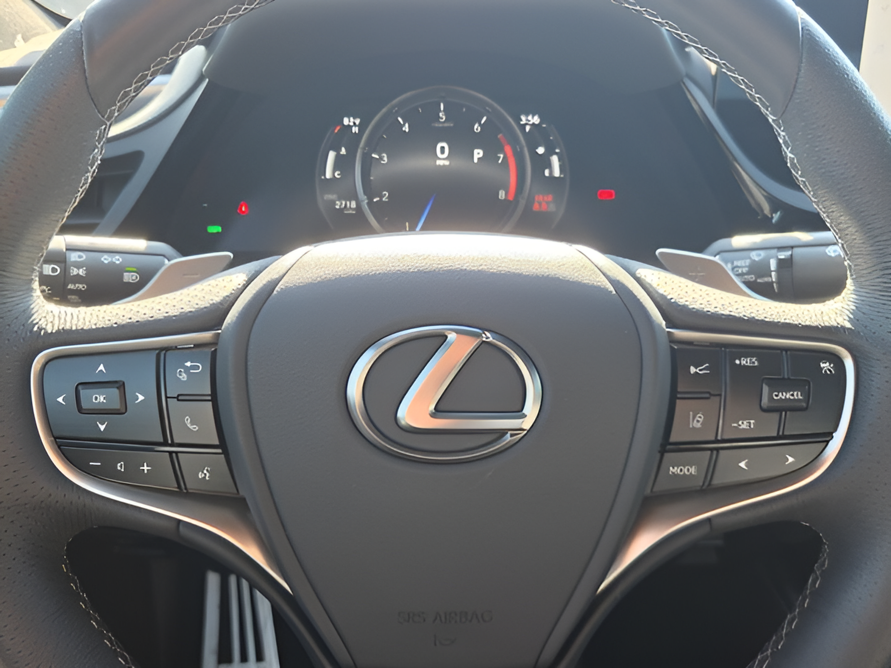 Used 2024 Lexus ES 350 F Sport w/ Accessory Package (Z2) FWD image 28