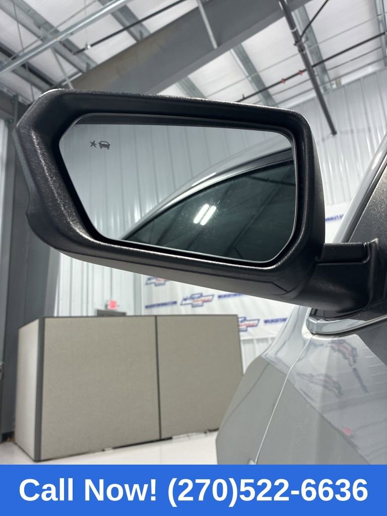 Used 2020 Chevrolet Equinox LT image 14