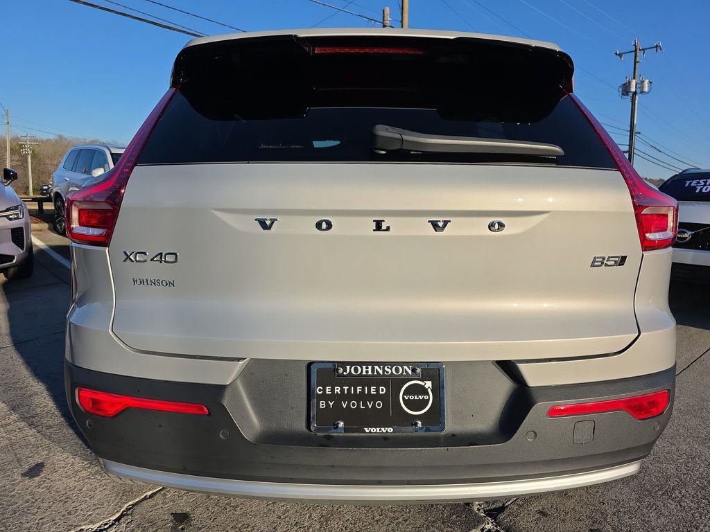 Certified 2023 Volvo XC40 B5 Plus w/ Driver Assist Package image 8