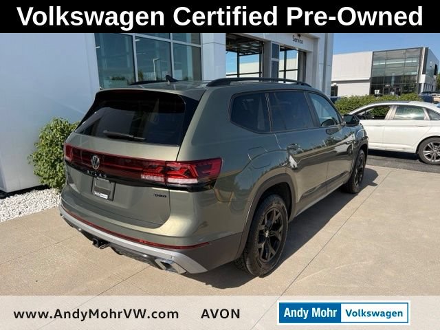 Used 2024 Volkswagen Atlas Peak Edition SEL AWD/4WD image 6