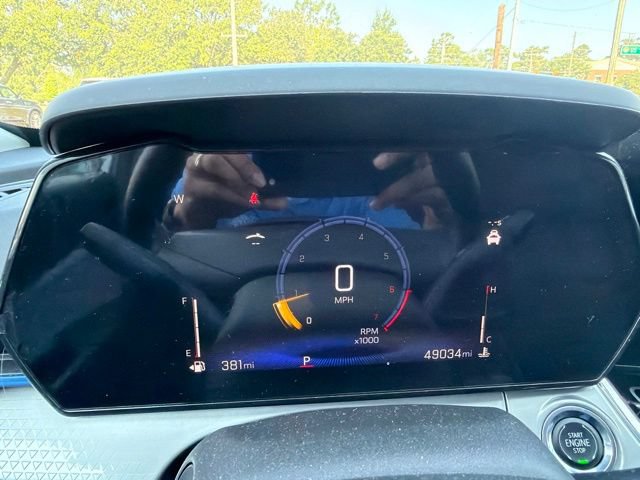 Used 2024 Chevrolet Trax LT w/ Sunroof Package FWD image 13