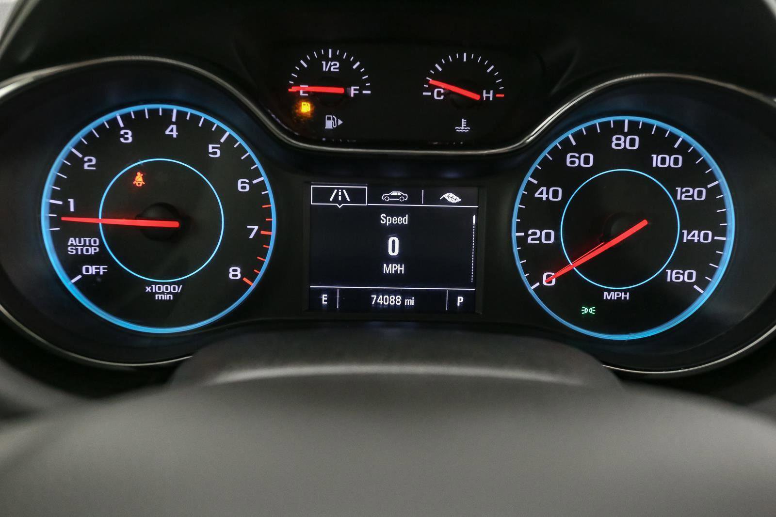 Used 2017 Chevrolet Cruze LT FWD image 36