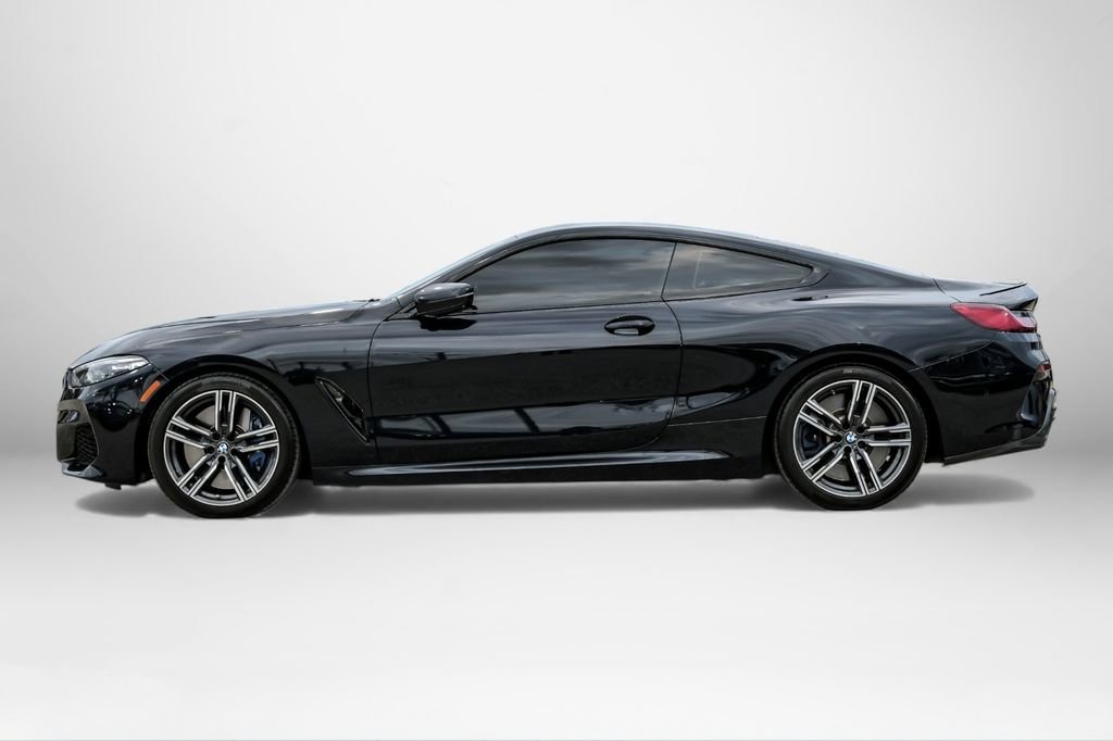 Used 2022 BMW M850i xDrive Coupe w/ Driving Assistance Package image 9