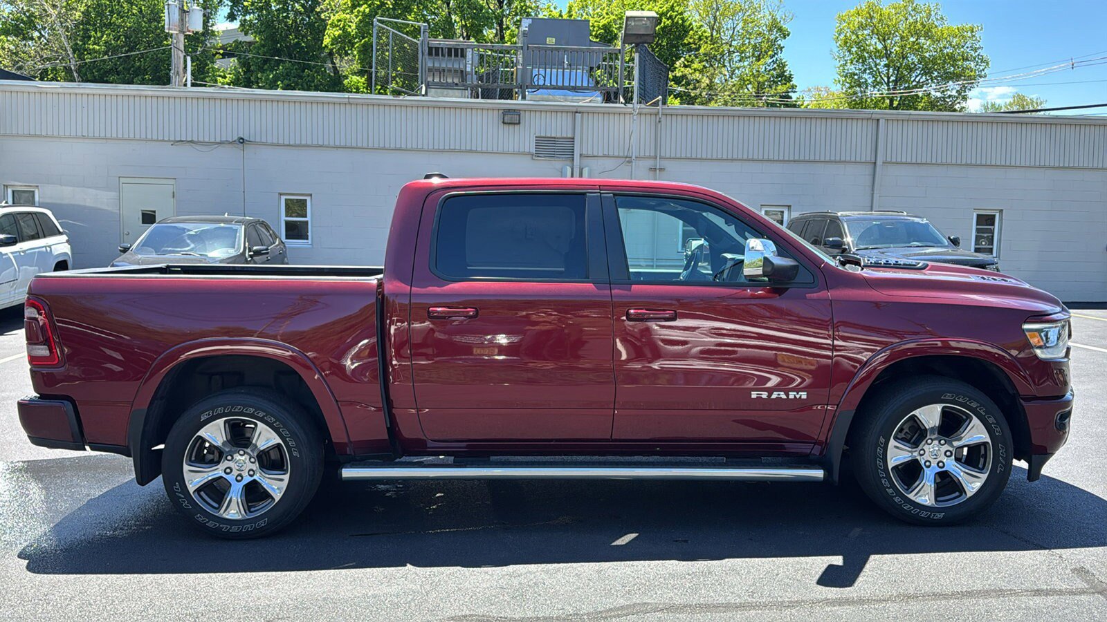 Used 2019 RAM 1500 Laramie w/ Sport Appearance Package AWD/4WD image 9