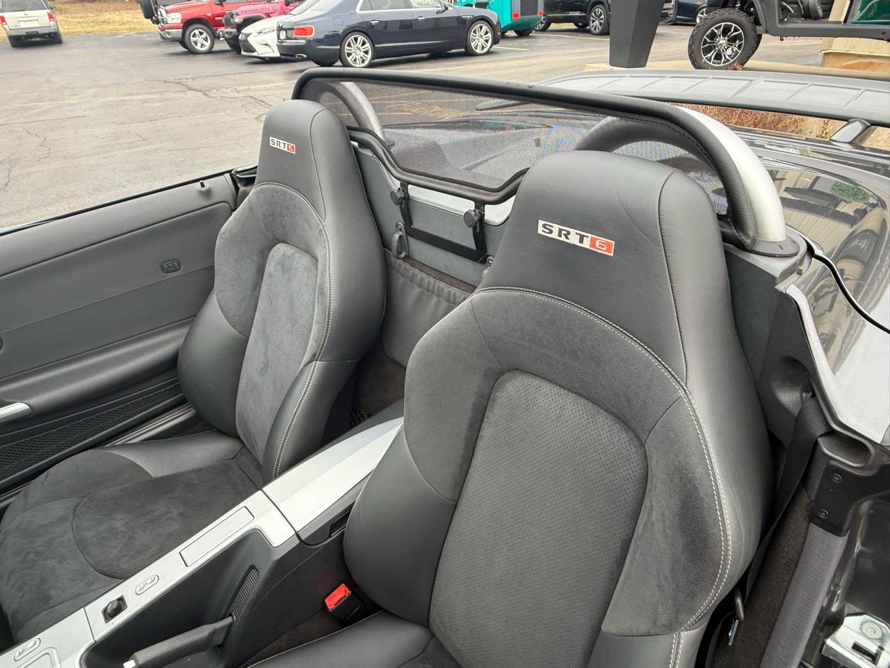 Used 2005 Chrysler Crossfire SRT-6 image 23