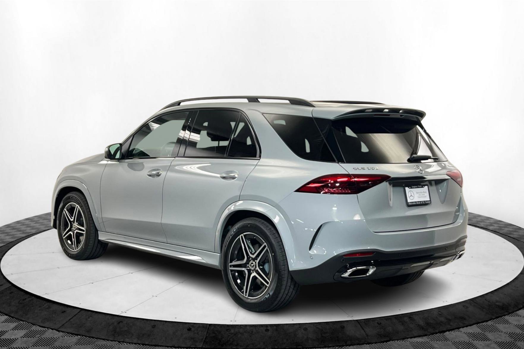 New 2025 Mercedes-Benz GLE 350 4MATIC image 3