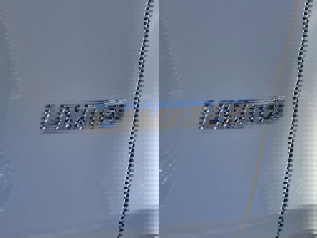 Used 2021 Toyota RAV4 Limited image 22