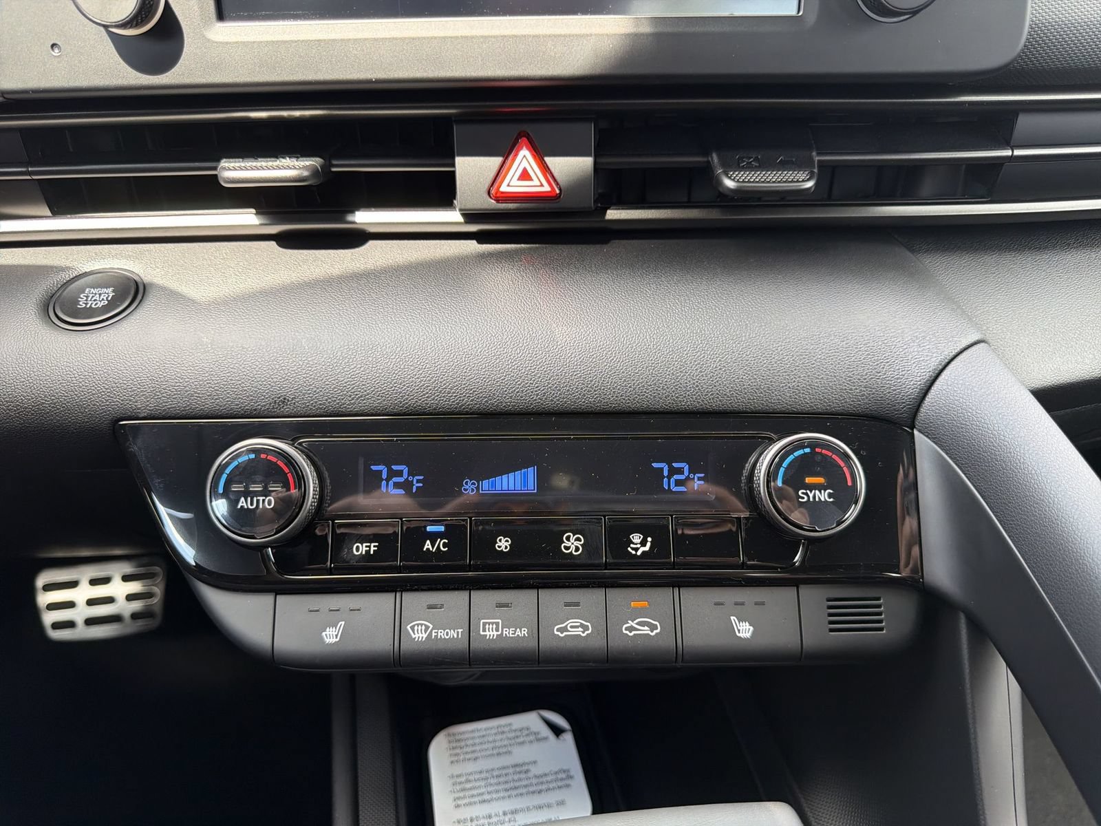 New 2026 Hyundai Elantra SEL Sport FWD image 19