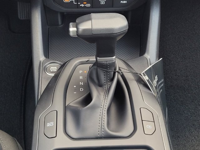 New 2026 Kia K4 FWD image 17