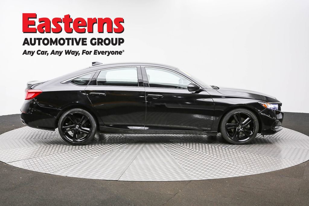 Used 2022 Honda Accord Sport image 4