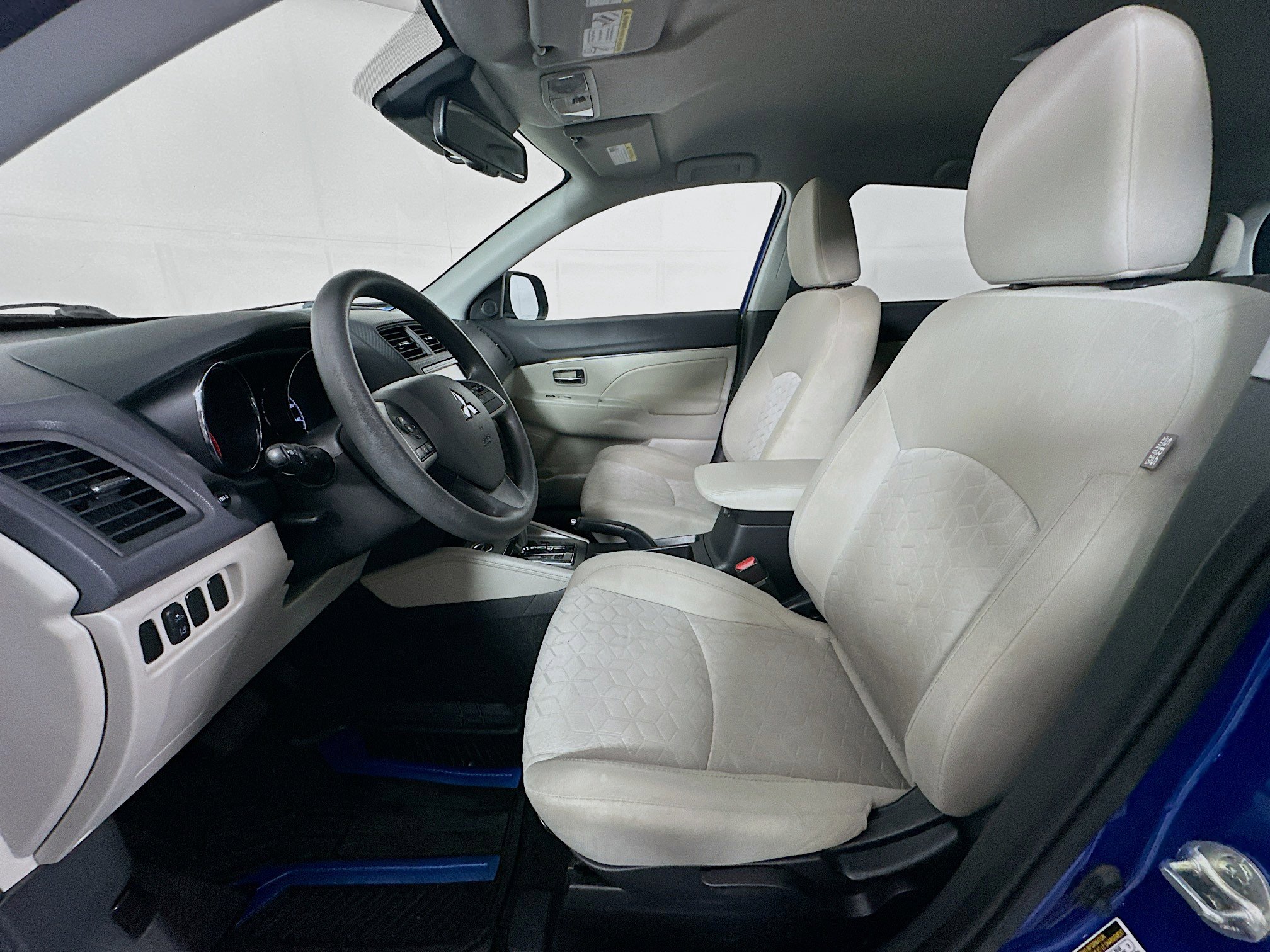 Used 2021 Mitsubishi Outlander Sport SE image 13