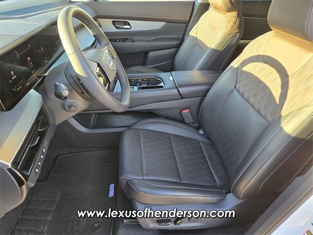 Used 2025 Nissan Murano Platinum w/ Cargo Package image 10