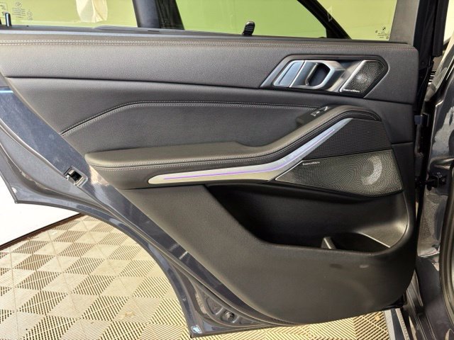 Used 2021 BMW X5 M50i w/ Executive Package AWD/4WD image 19