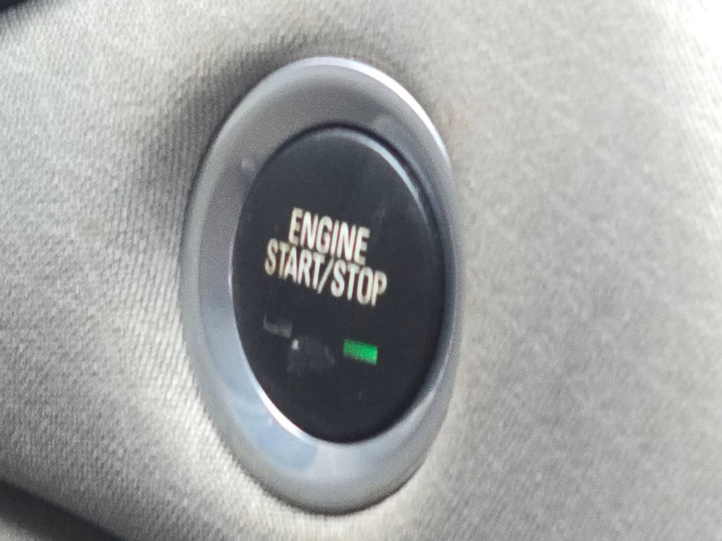 Used 2016 Chevrolet Malibu LT FWD image 24