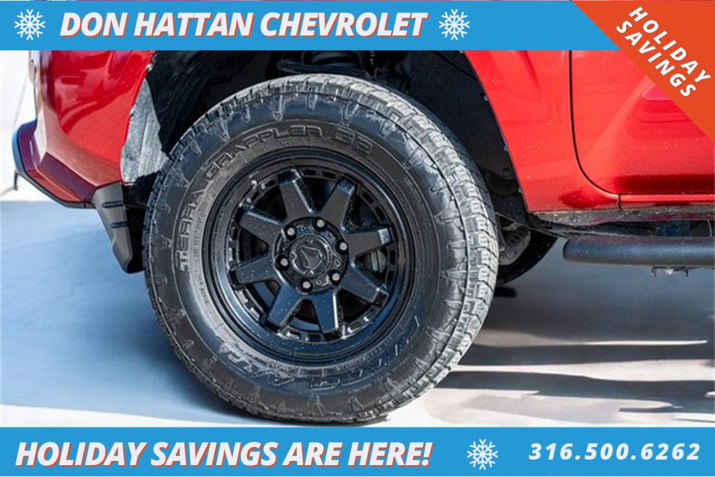 Used 2023 Toyota Tacoma TRD Off-Road image 38