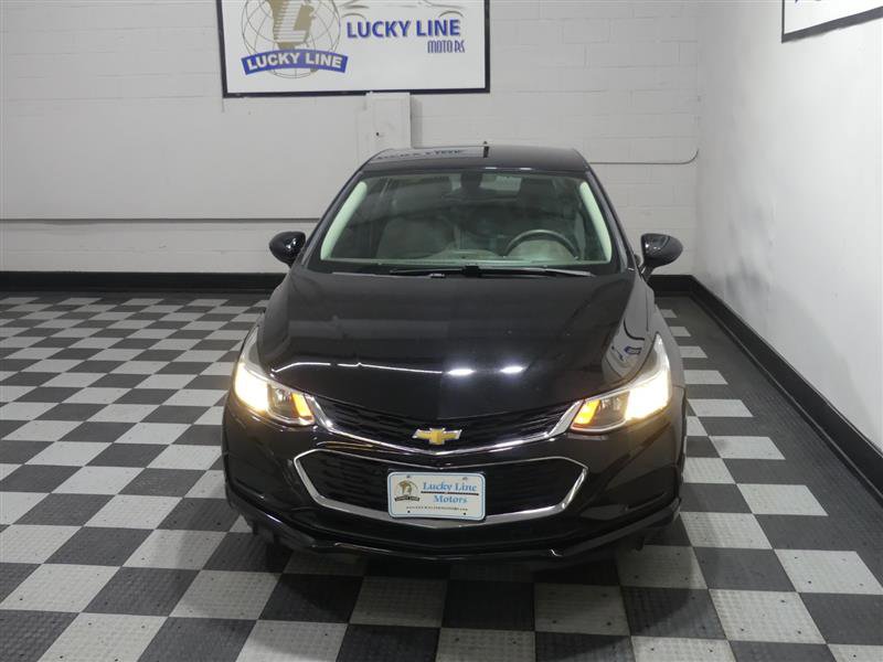 Used 2018 Chevrolet Cruze LS FWD image 3