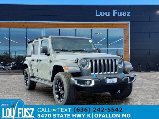 Used 2023 Jeep Wrangler Unlimited Sahara w/ Cold Weather Group image 1