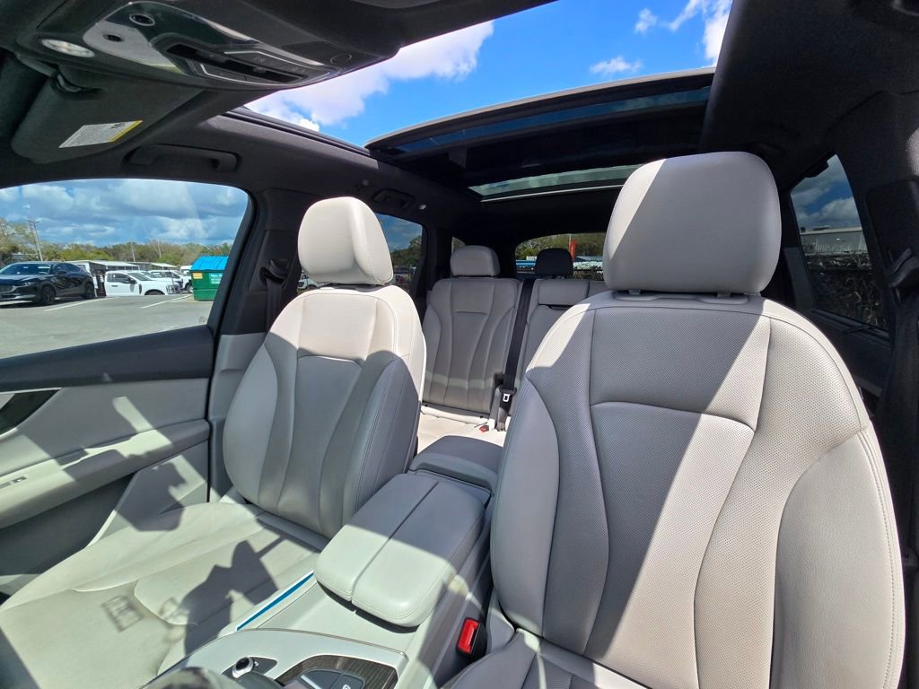 Used 2018 Audi Q7 3.0T AWD/4WD image 28