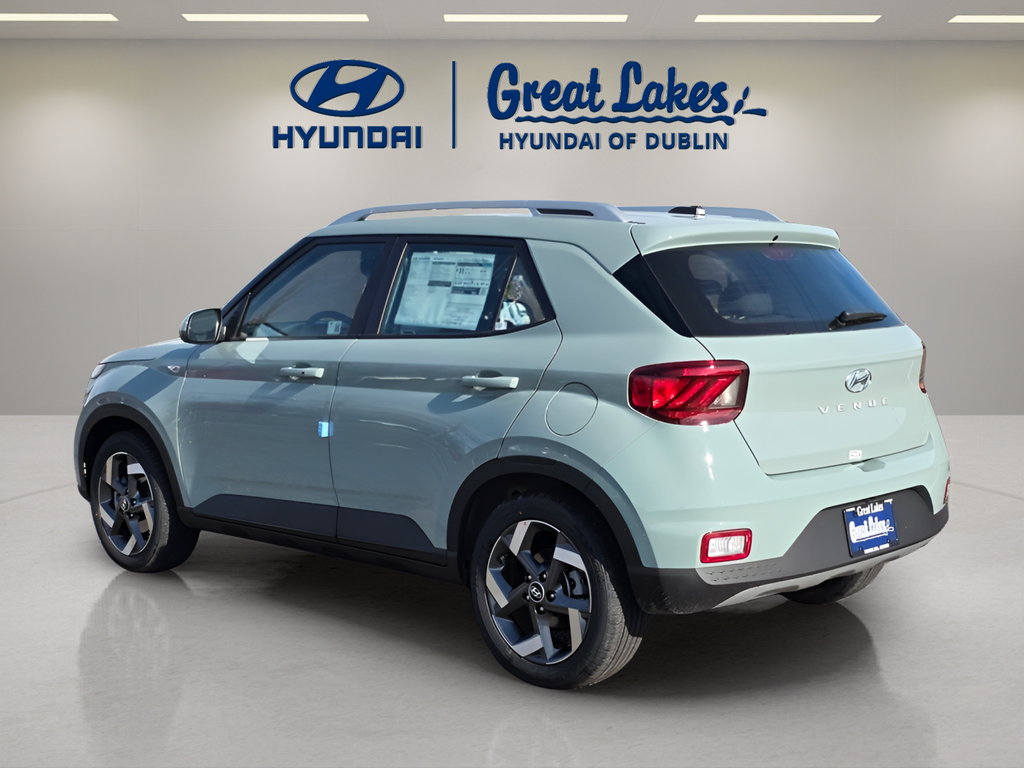 New 2026 Hyundai Venue SEL FWD image 3