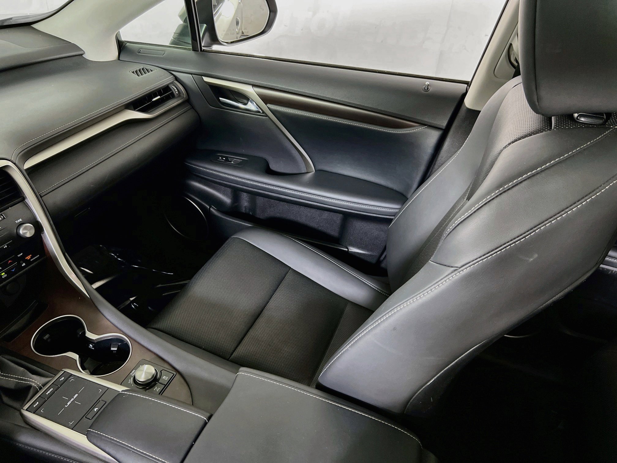Used 2022 Lexus RX 350 AWD w/ Premium Package image 24