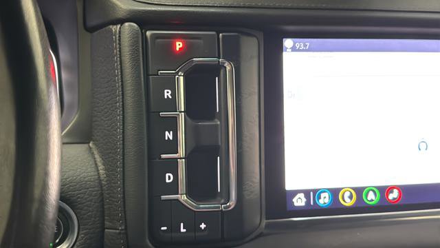 Used 2021 GMC Yukon Denali w/ Denali Premium Package image 19