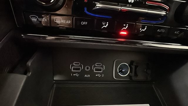 New 2026 Jeep Grand Cherokee L Laredo AWD/4WD image 30