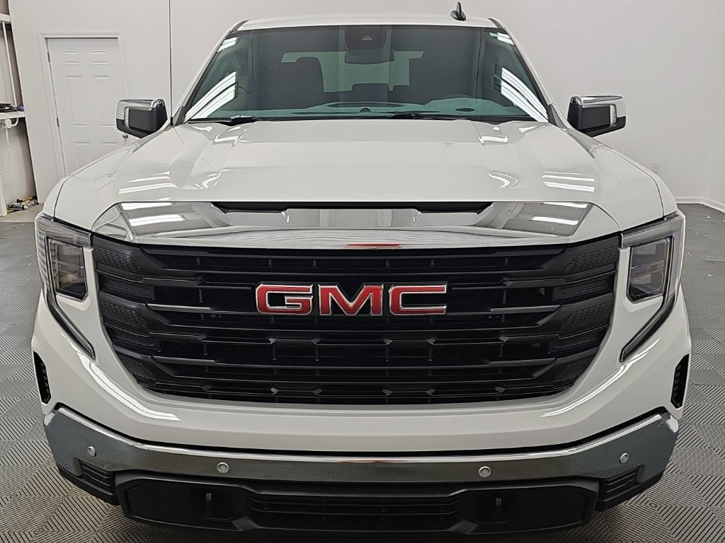 Certified 2025 GMC Sierra 1500 Pro w/ Pro Value Package RWD image 4