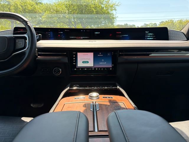 Used 2025 Lincoln Navigator Black Label AWD/4WD image 20