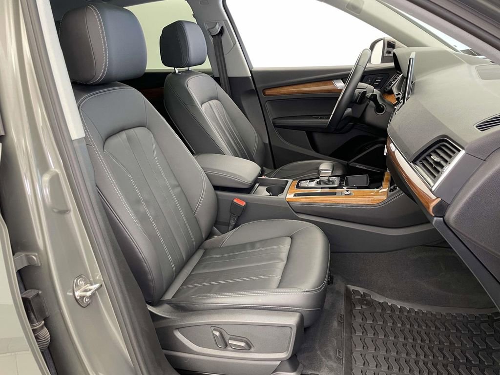 Used 2023 Audi Q5 2.0T Premium Plus w/ Premium Plus Package image 23