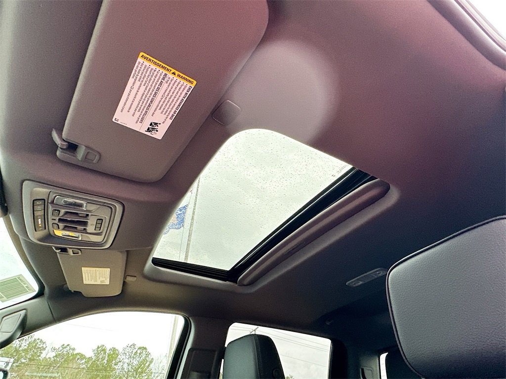 New 2026 GMC Sierra 2500 Denali w/ Denali Reserve Package image 11