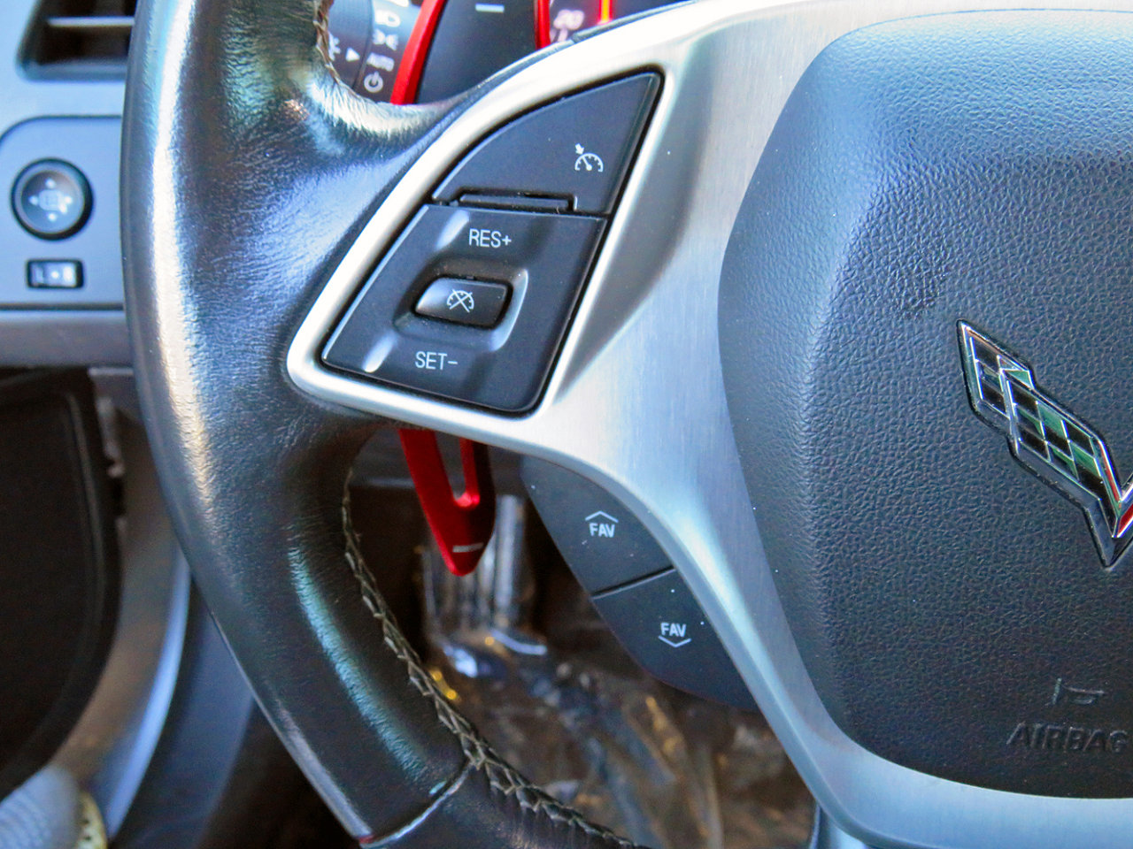 Used 2016 Chevrolet Corvette Stingray Coupe w/ Battery Protection Package image 29