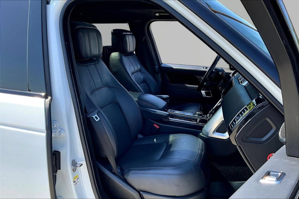 Used 2018 Land Rover Range Rover Long Wheelbase Supercharged AWD/4WD image 31