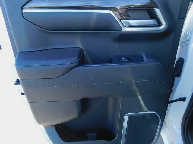Used 2023 Chevrolet Silverado 1500 LT image 23