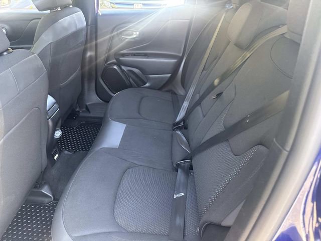 Used 2020 Jeep Renegade Altitude image 18