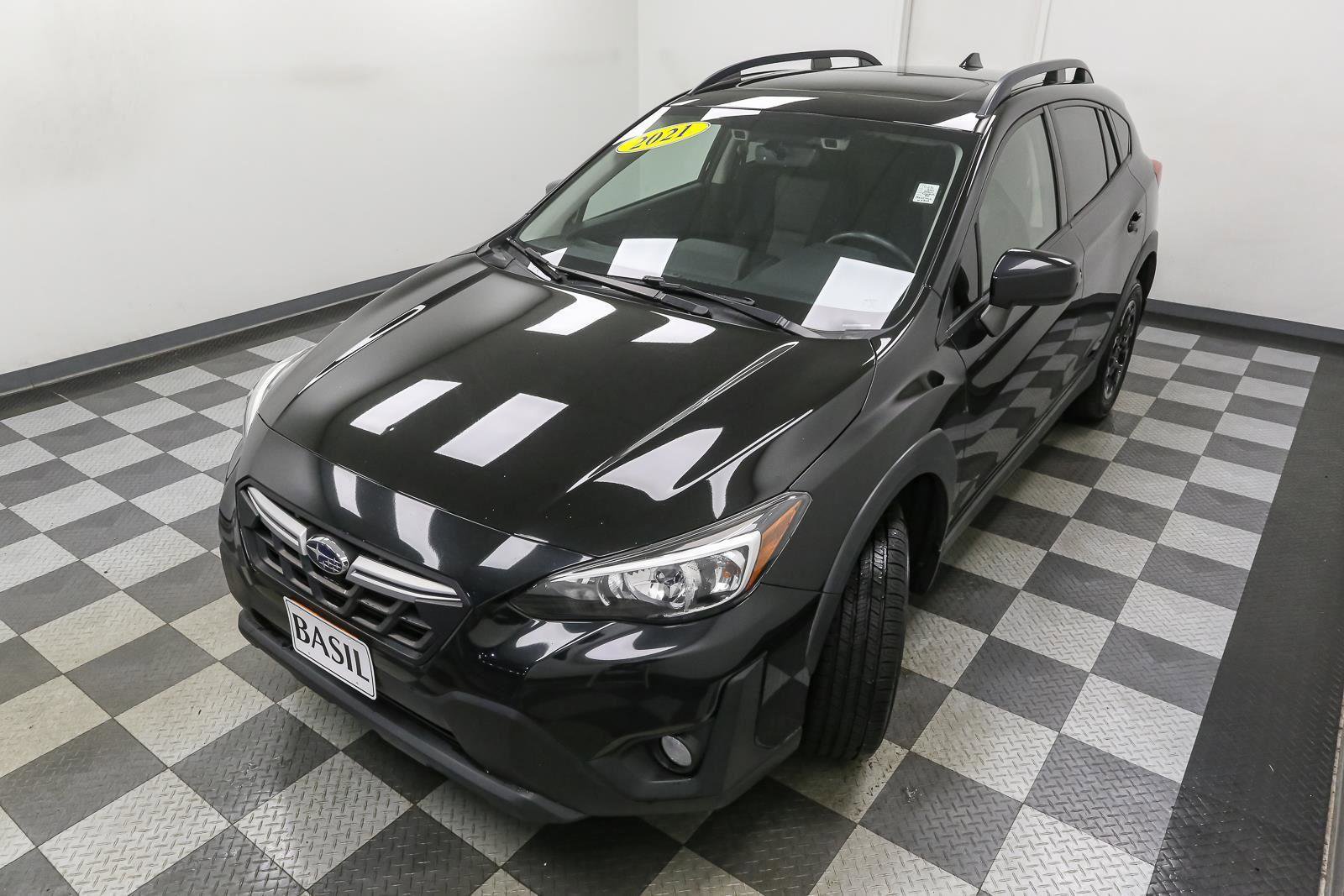 Used 2021 Subaru Crosstrek 2.0i Premium w/ Moonroof Package AWD/4WD image 6