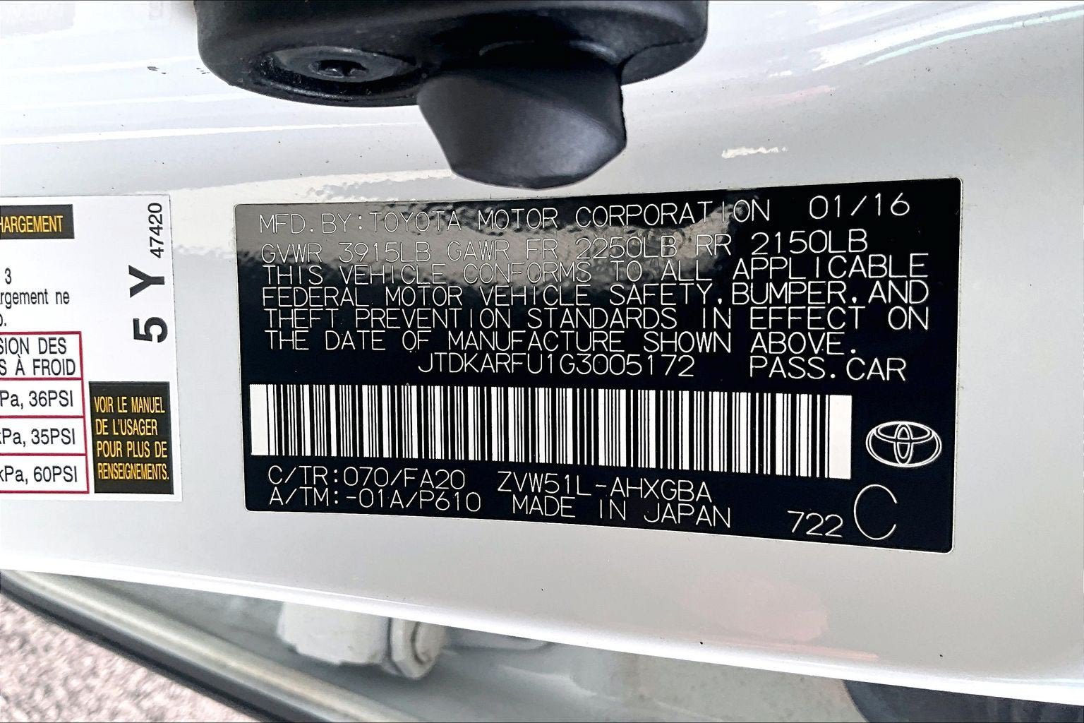 Used 2016 Toyota Prius Three w/ Advanced Technology Package FWD image 29