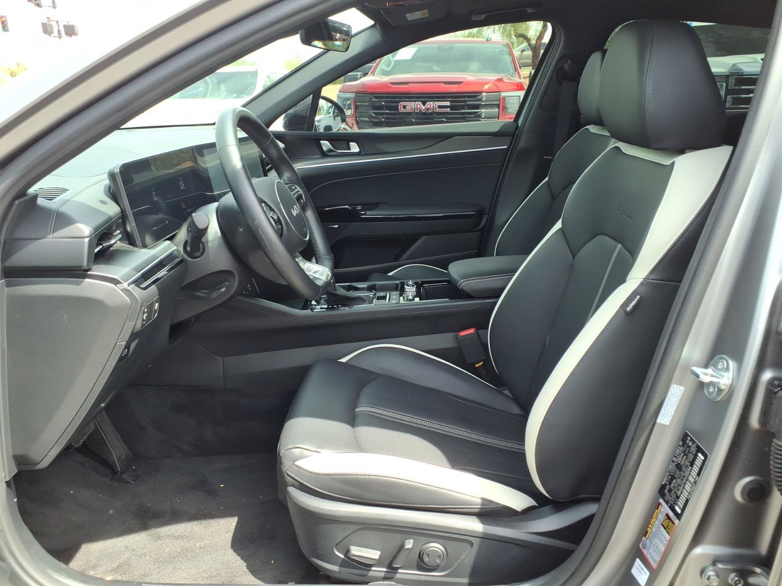 Used 2025 Kia K5 GT-Line w/ GT-Line Premium Package FWD image 19