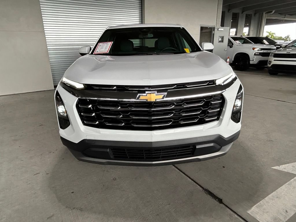 Used 2025 Chevrolet Equinox LT FWD image 7